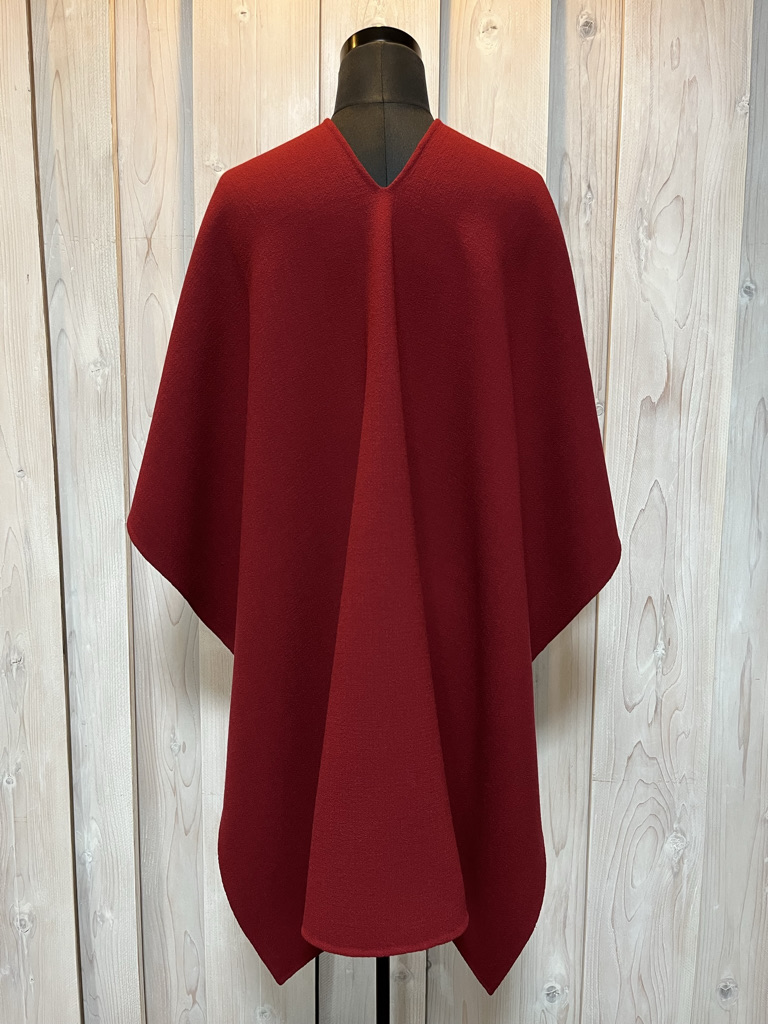 Read more about the article Double Face Fabric : Poncho Creation